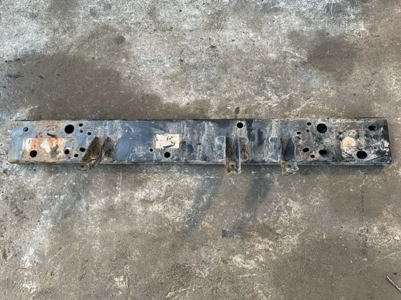 Усилитель бампера переднего Toyota Hilux (2015-2021) 2017 52021KK010 ПИКАП 2.4 D 2GDFTV