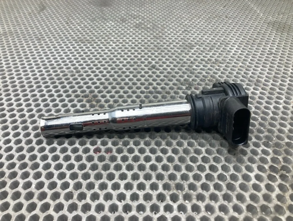 Катушка зажигания Audi A6 2012 C7