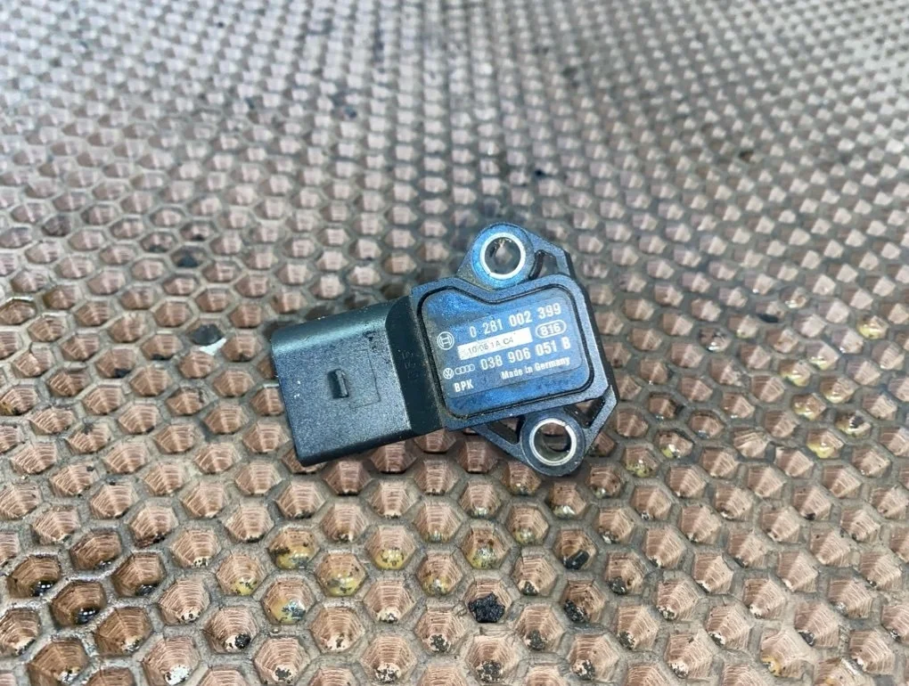 Датчик абсолютного давления Audi A3 2010 8P