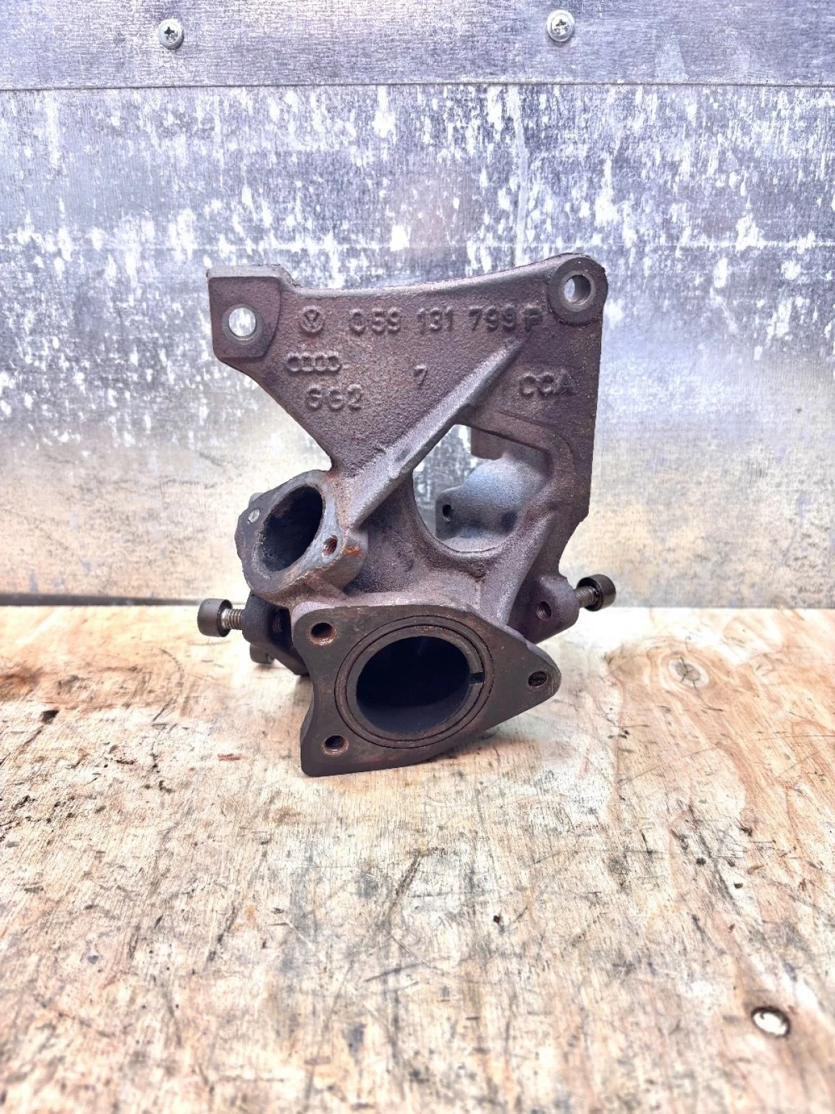 Выпускной коллектор Audi Q7 4L casa 3.0 TDI Q7 4L (2005—2009) В наличии