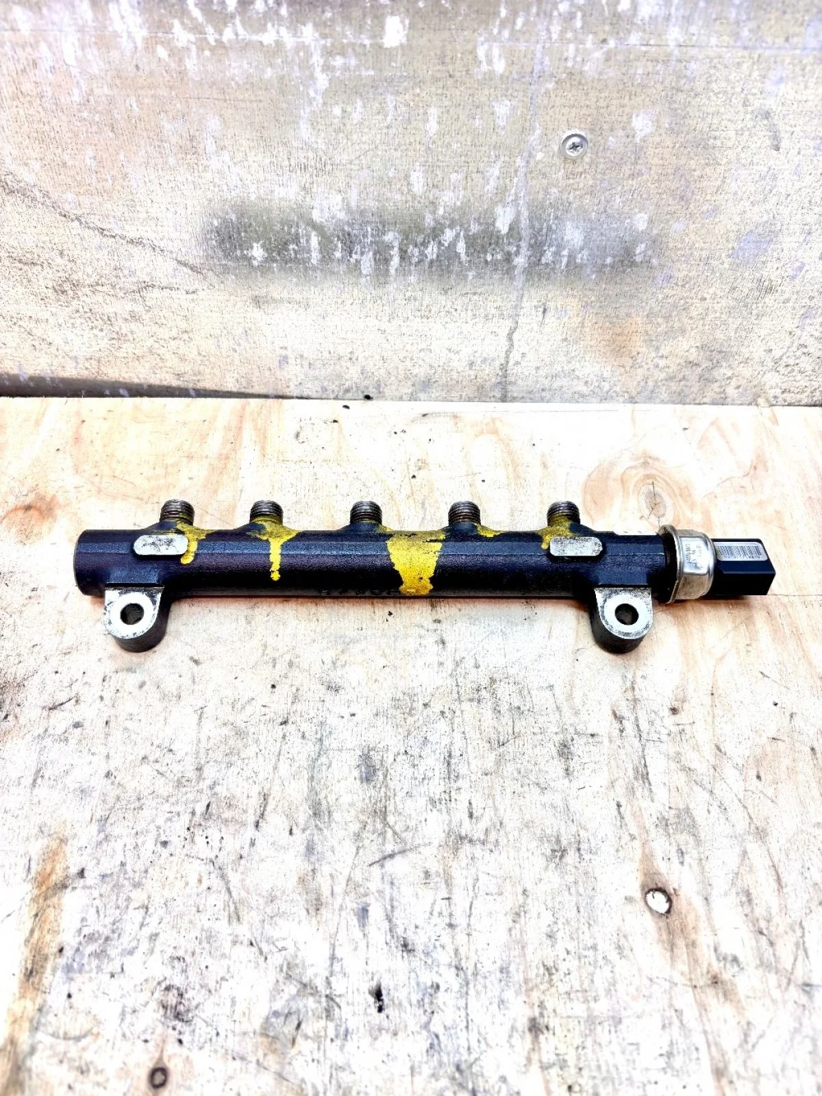 Топливная рейка (рампа) 96868901 Chevrolet Captiva Captiva I (2006—2011) В наличии