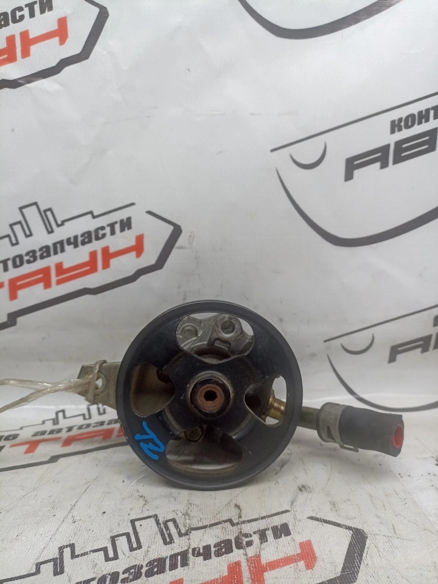 ГУР MAZDA B25D32600B