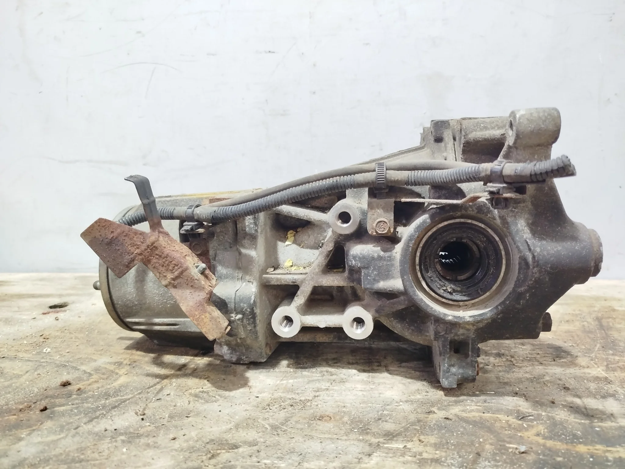 РЕДУКТОР MITSUBISHI ЗАД 3501A114 XE294