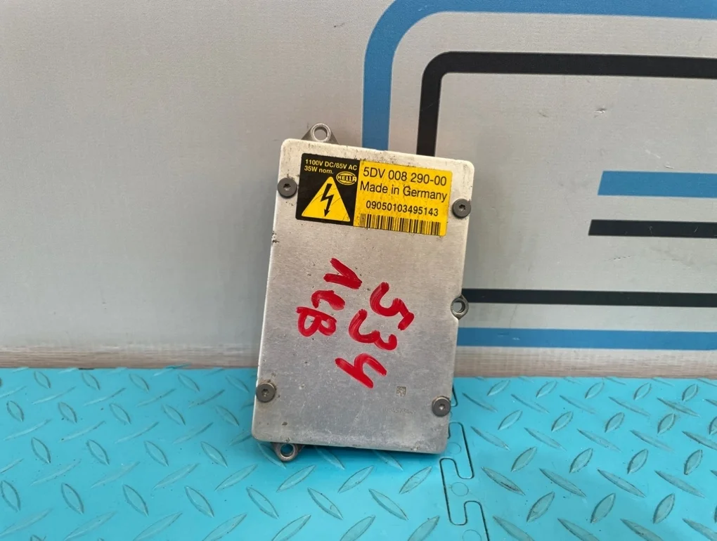 Блок розжига ксенона Audi A8 2005 4E0907476 D3 BFM 4.2