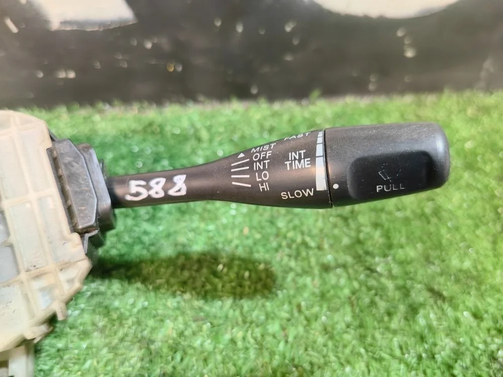 Переключатель подрулевой Mitsubishi Lancer 9