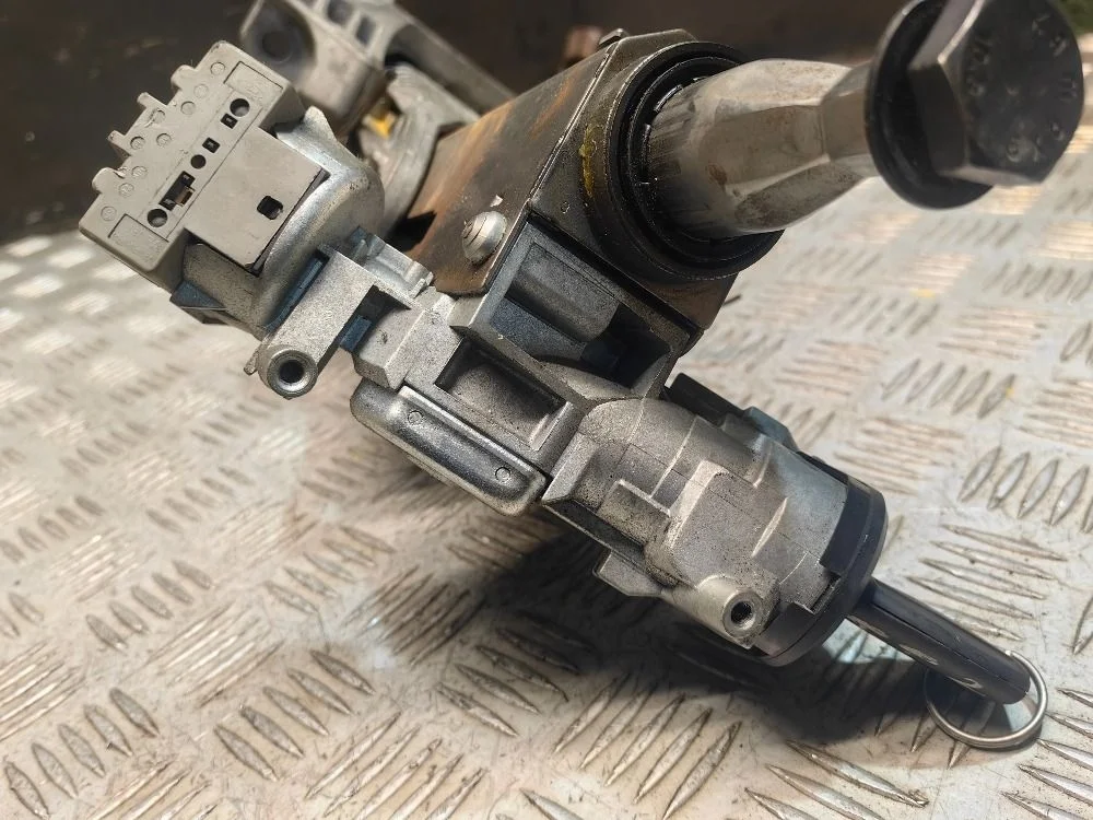 Замок зажигания Ford Focus 2