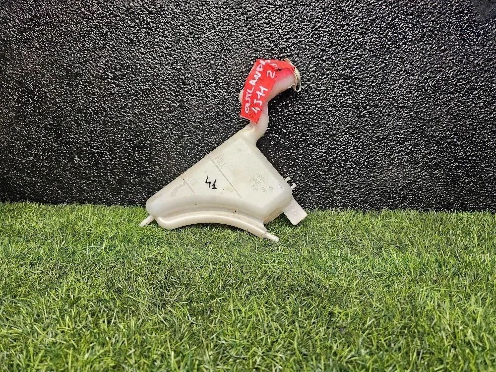 Mitsubishi Outlander III Бачок расширительный