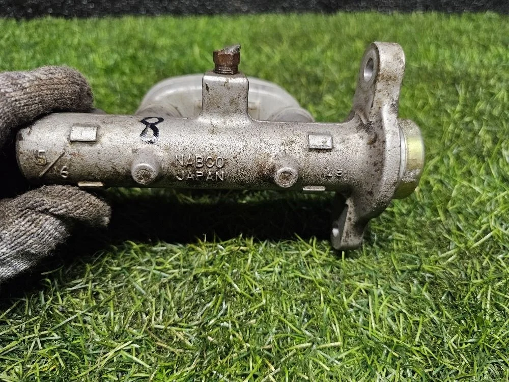 Nissan Almera (B10) Цилиндр тормозной главный