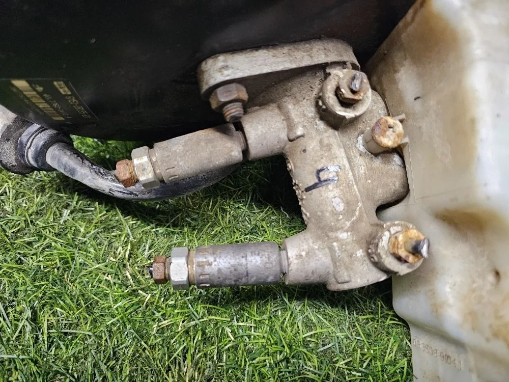 Главный тормозной цилиндр Ford Focus 2