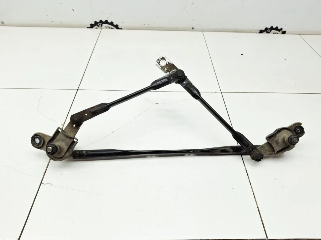 Трапеция дворников Hyundai Elantra 2009 HD