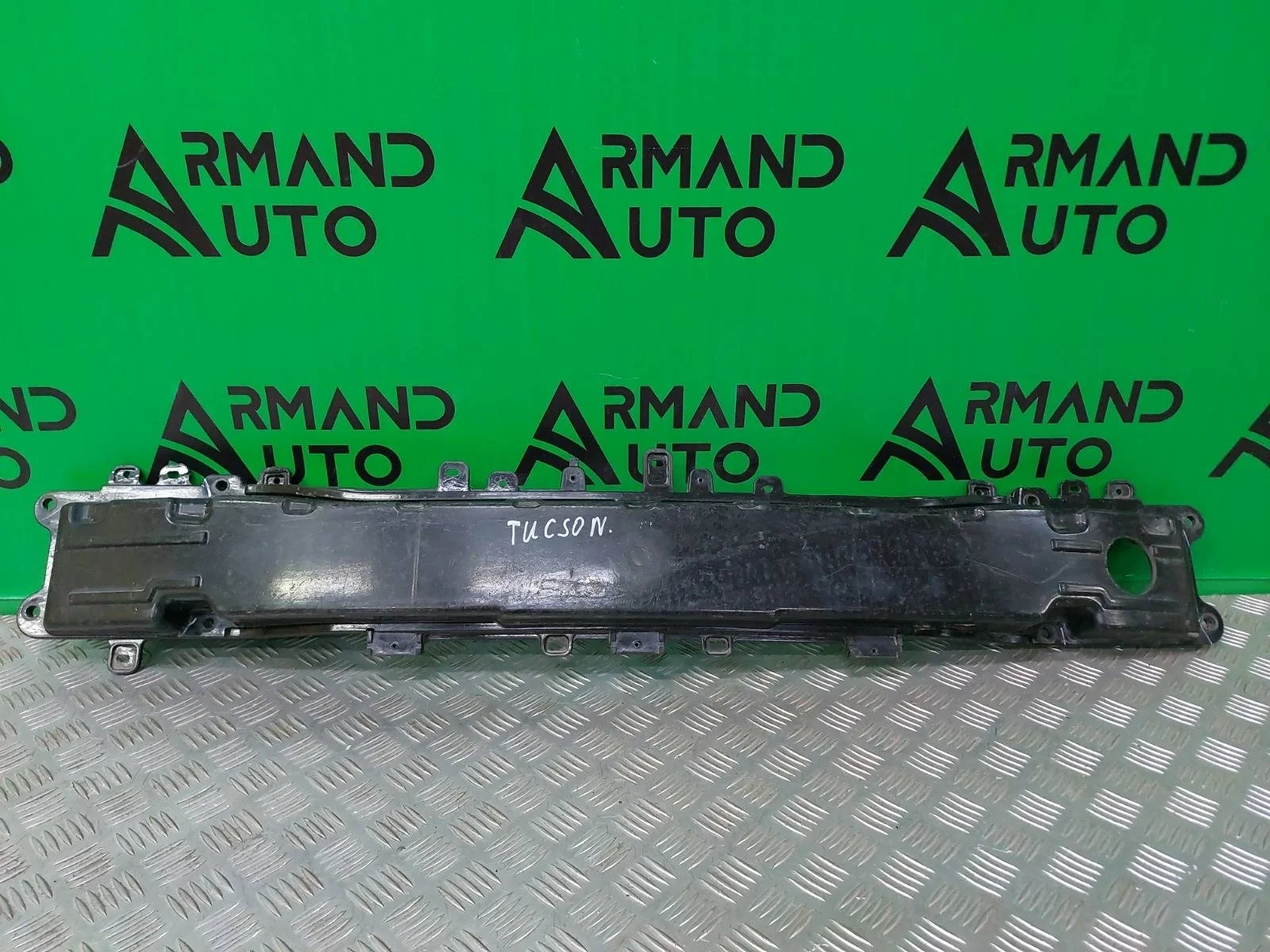 Усилитель бампера Hyundai Tucson 2015-2021 3