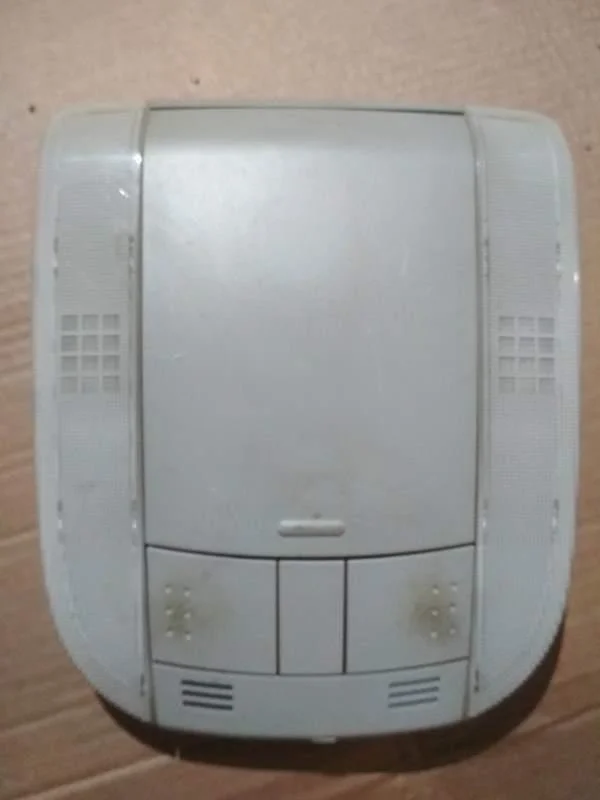 Б.у. плафон потолочный TOYOTA COROLLA ZRE151 TOYOTA COROLLA ZRE151