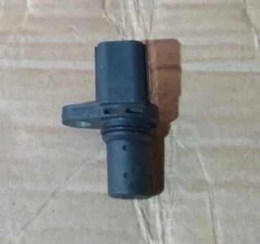 Б.у. датчик коленвала MITSUBISHI ASX GA1W MITSUBISHI ASX GA1W