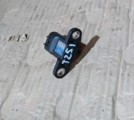 Б.у. датчик абсолютного давления TOYOTA AVENSIS AZT250 TOYOTA AVENSIS AZT250