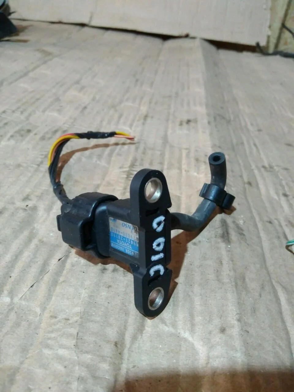 Б.у. датчик абсолютного давления TOYOTA LAND CRUISER J100 TOYOTA LAND CRUISER J100