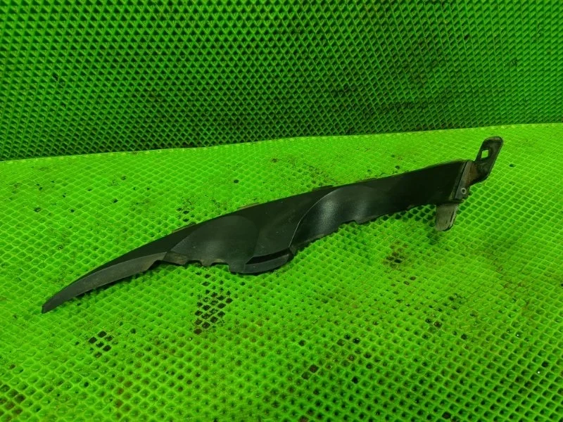 Кронштейн фары Chevrolet Aveo T300 2013 95019921 СЕДАН F16D4, левый