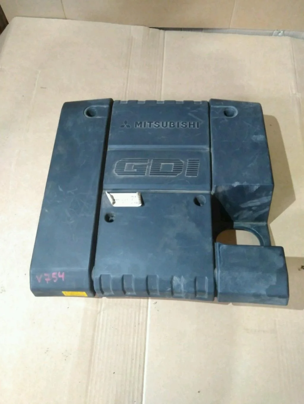 Б.у. крышка двигателя декоративная MITSUBISHI PAJERO V75W MITSUBISHI PAJERO V75W