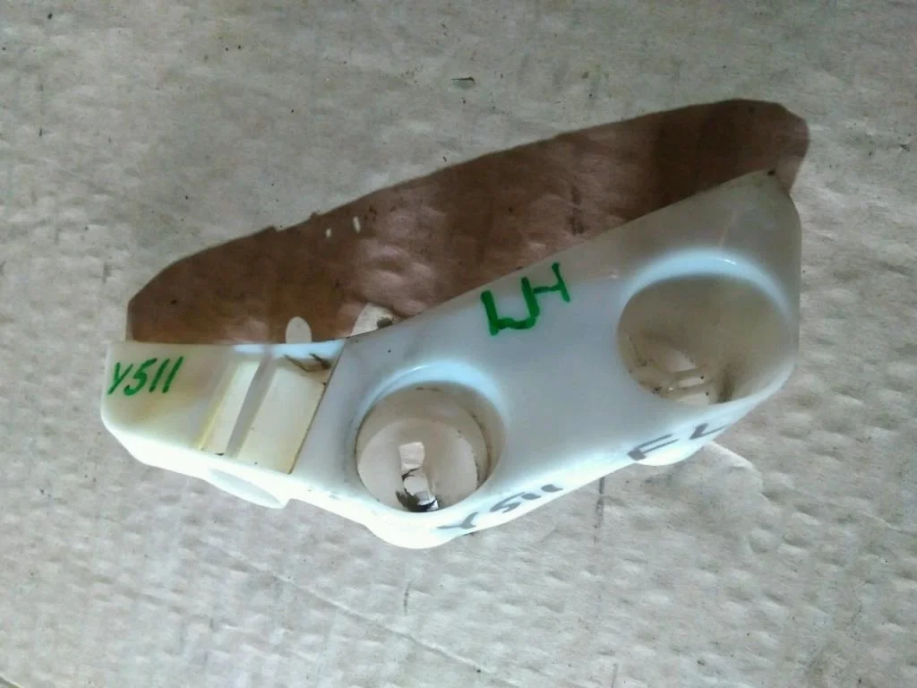 Б.у. крепление бампера перед INFINITI M37 Y51 INFINITI M37 Y51