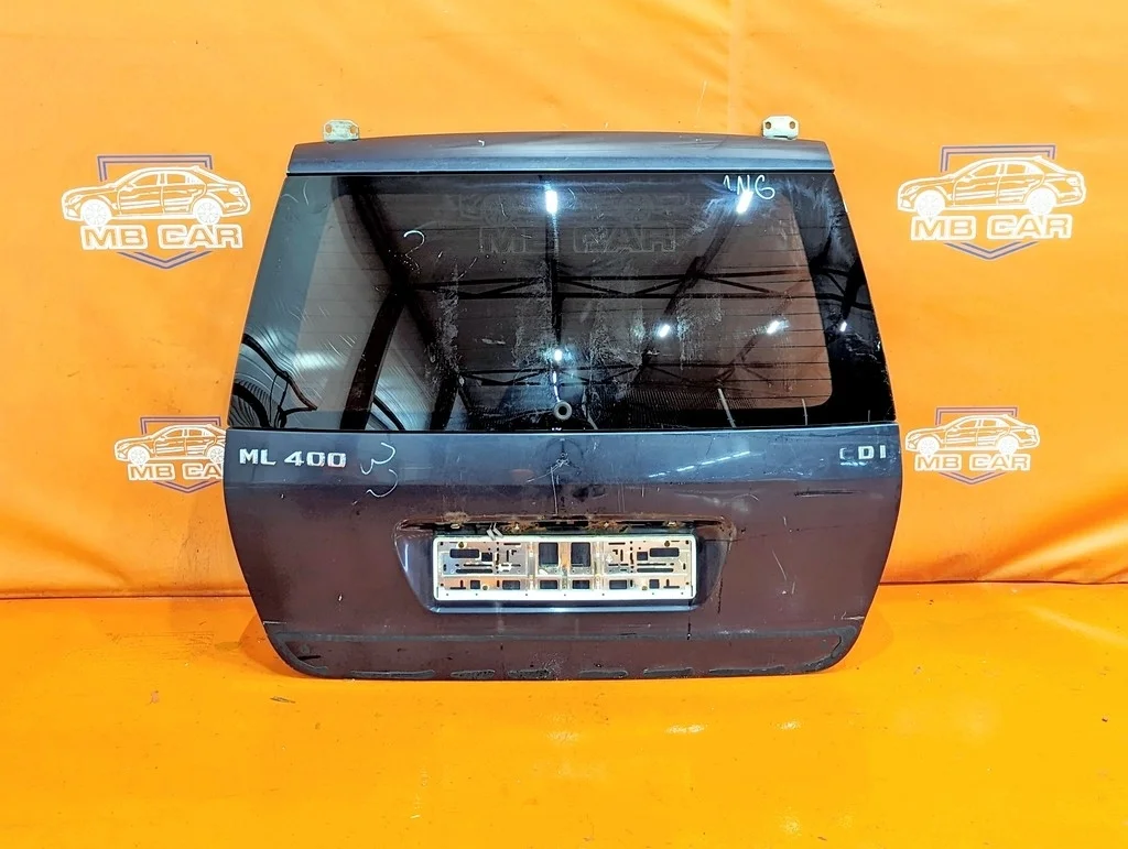 Крышка багажника Mercedes-Benz