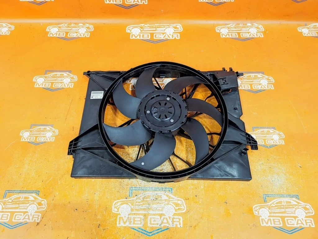 Вентилятор основной Mercedes-Benz