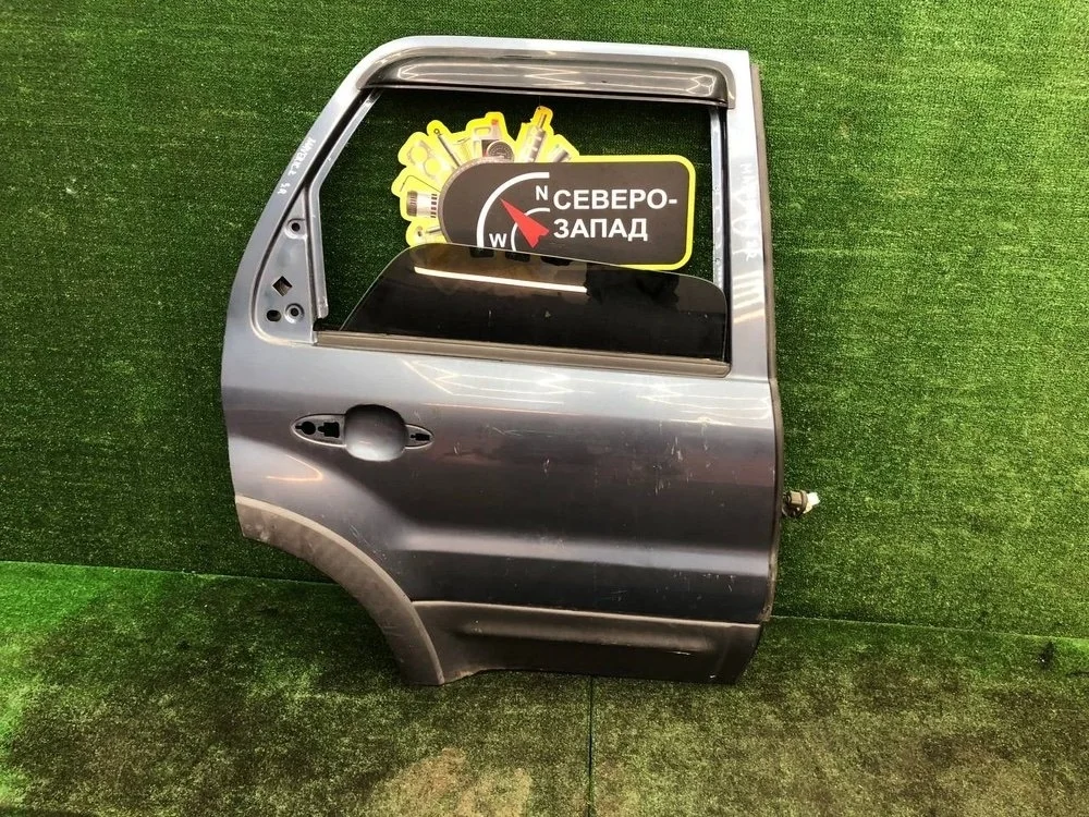 Дверь Ford Maverick 2005 4753998 TM1 AJ, задняя правая