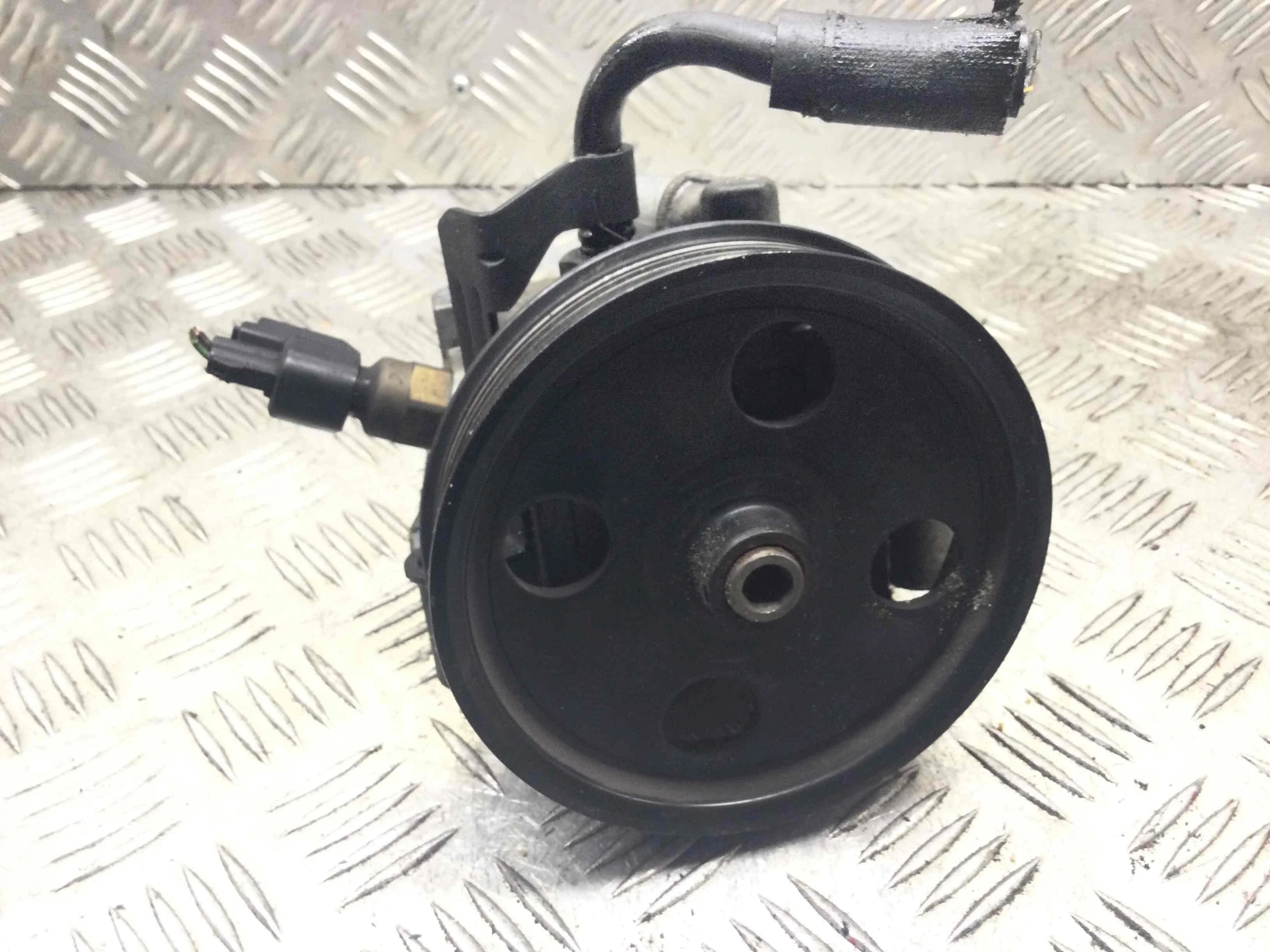 Насос гидроусилителя руля Ford Focus 2 поколение (2005-2008) бензин 1.6 i Механика Универсал