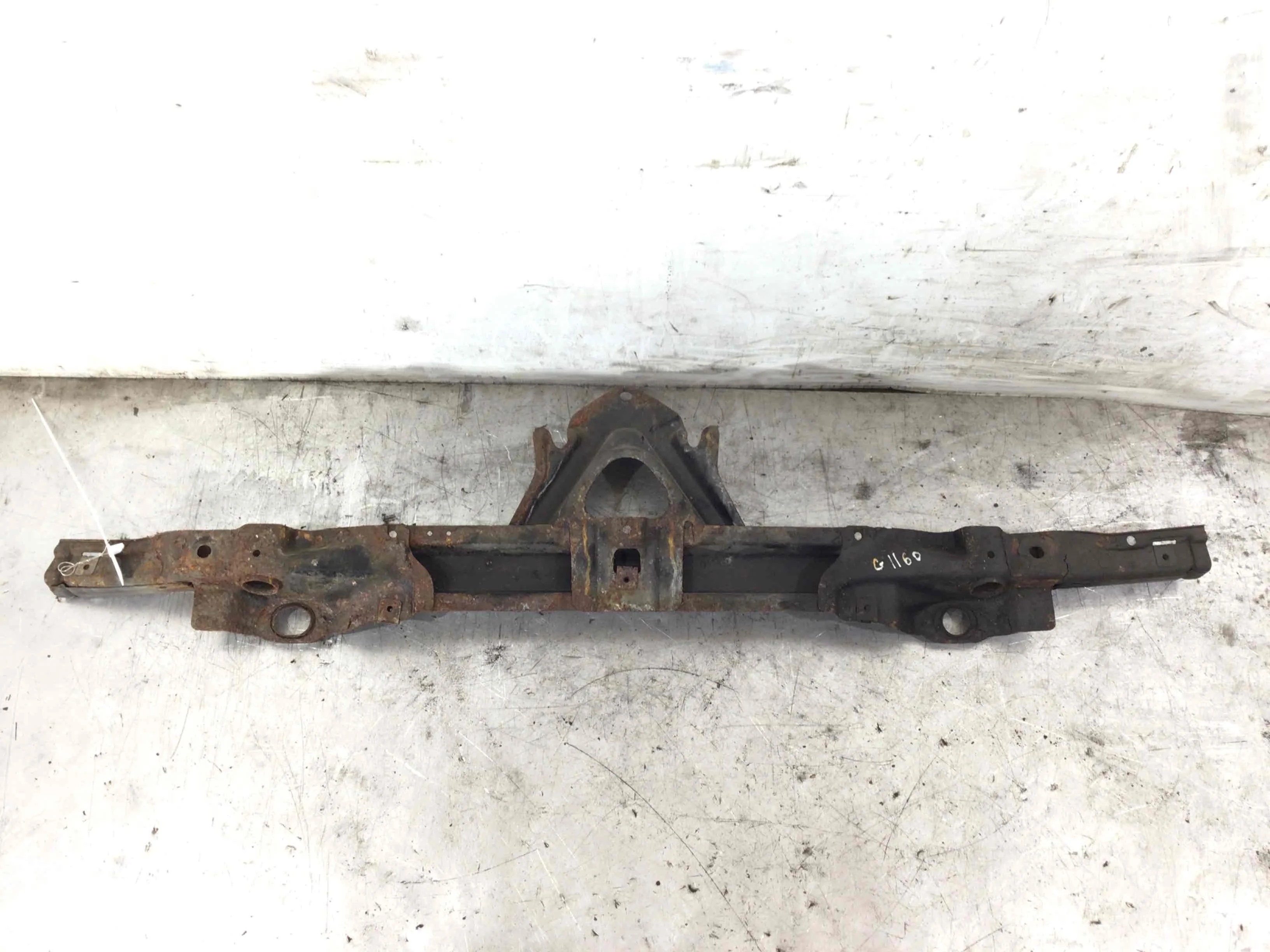 Балка под радиатор Mercedes A-klasse W169 (2004-2008) дизель 2.0 CDI Механика Х/б