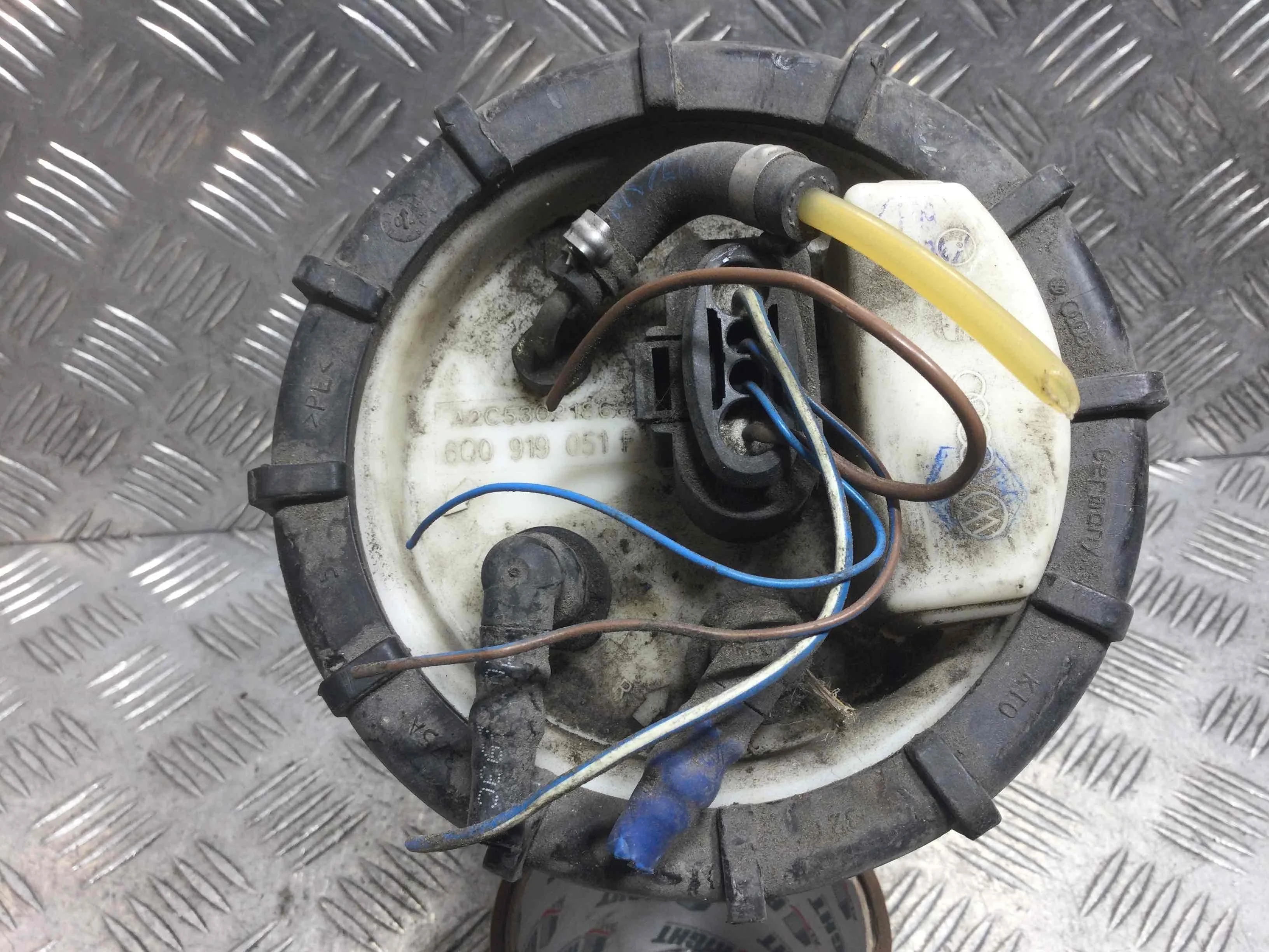 Насос топливный Volkswagen Polo 4 поколение (2001-2005) бензин 1.4 i Механика Х/б