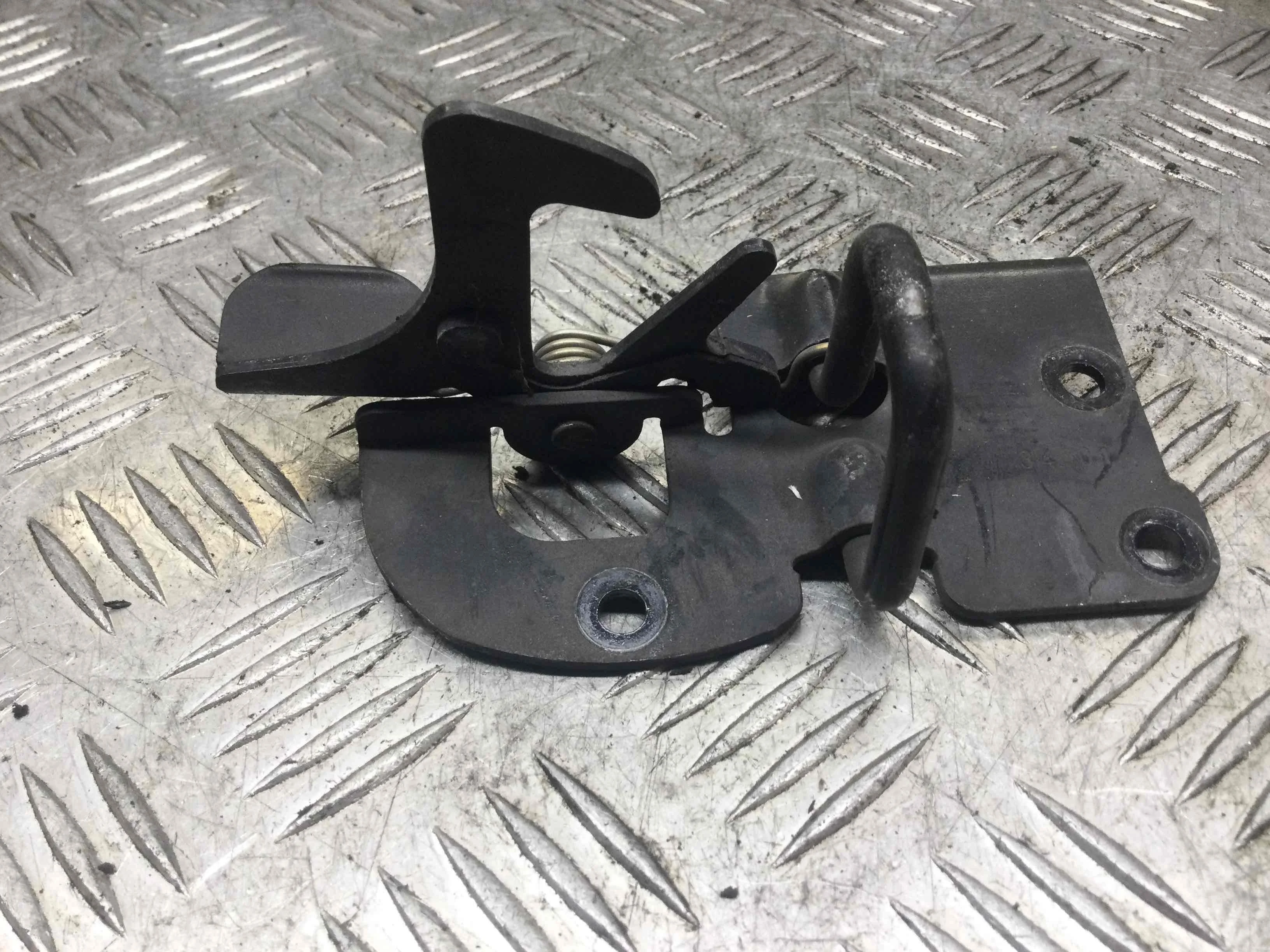 Замок капота Audi TT TT (8N3) 1998 - 2006 бензин 1.8 i Автомат Кабриолет