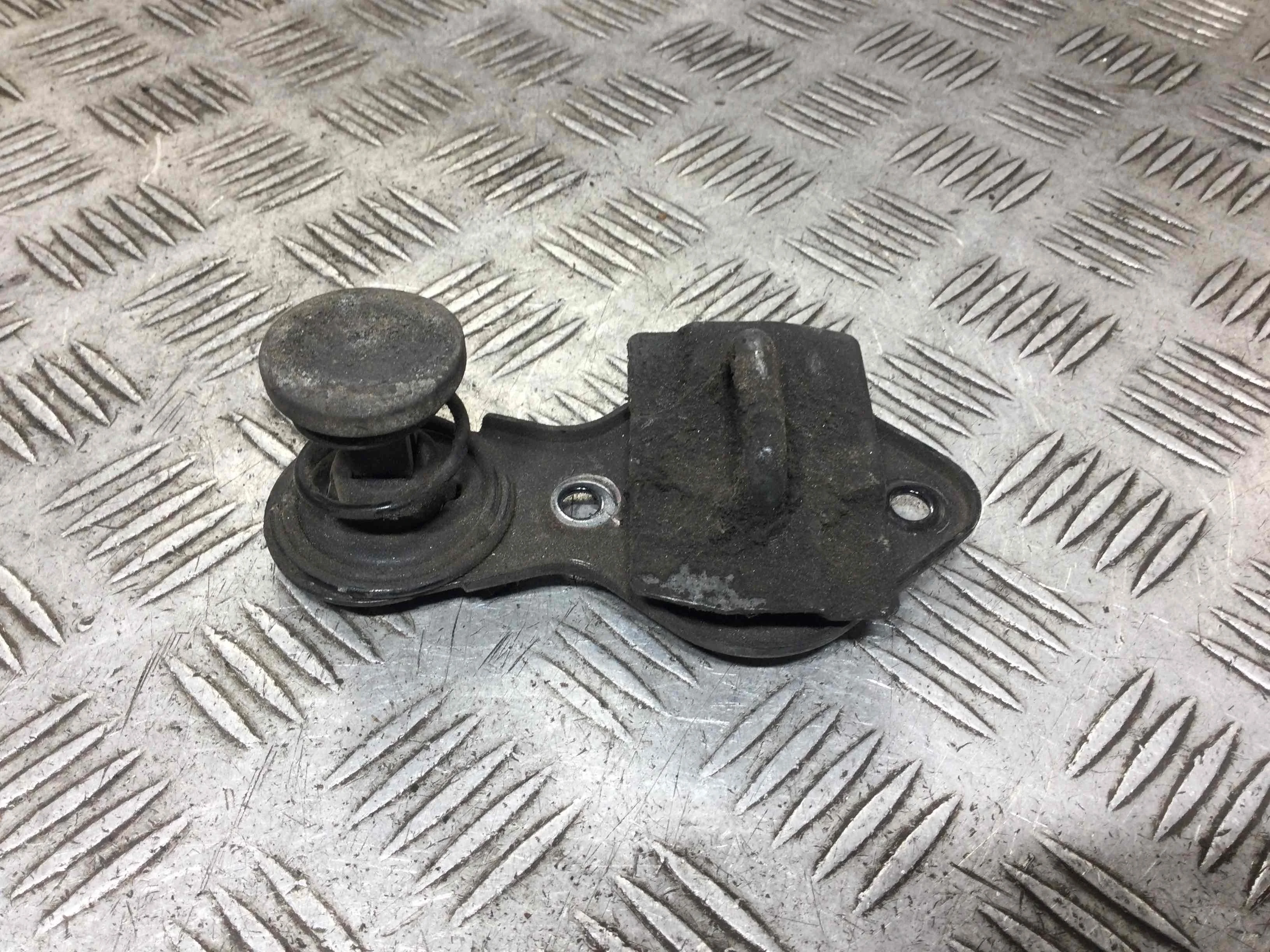 Замок капота Mercedes C-klasse W203/S203/CL203 [рестайлинг] (2004-2007) дизель 2.2 CDI Автомат Универсал