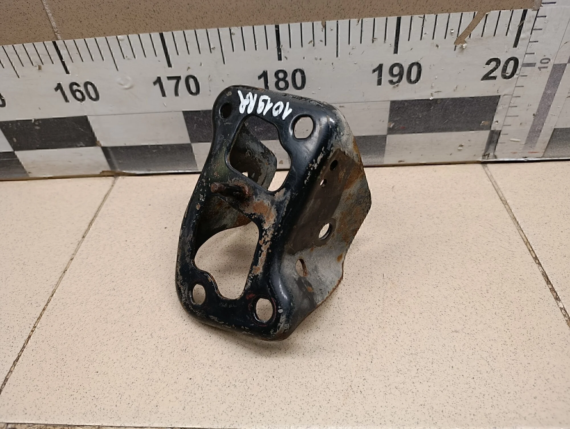 Кронштейн задней балки Aveo (T200) 2003-2008