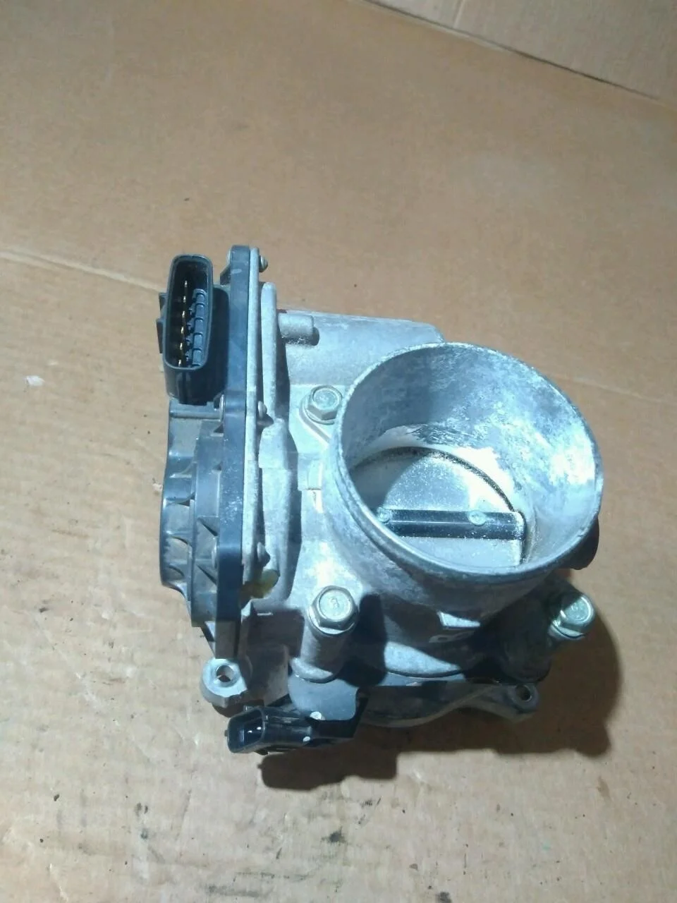 Б.у. дроссельная заслонка SUBARU LEGACY/ OUTBACK B14 SUBARU LEGACY/ OUTBACK B14