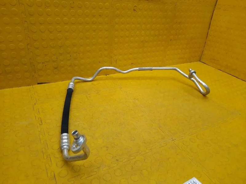 Шланг кондиционера, трубка Renault Kaptur 2017 924400143R REA H4M429