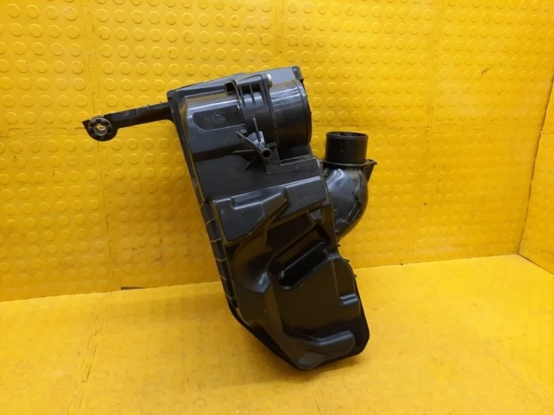 Корпус воздушного фильтра Renault Kaptur 2017 165000974R REA H4M429