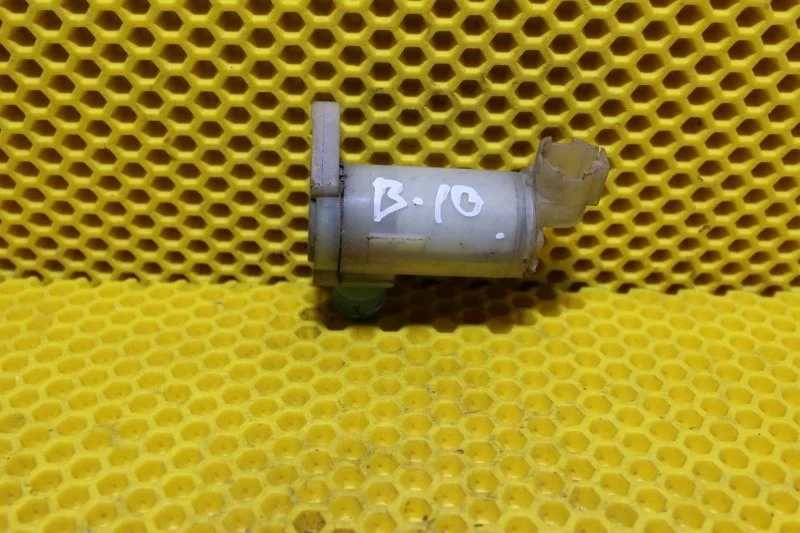 Насос омывателя Nissan Almera 2006—2013 28920VE000