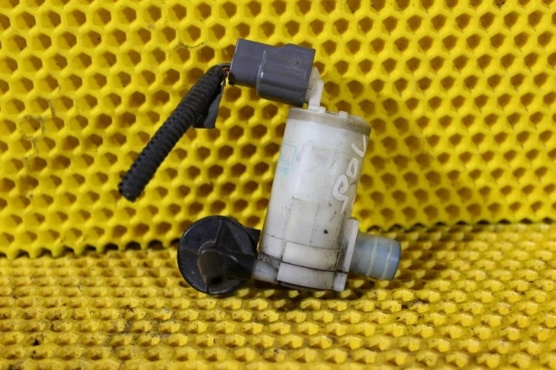 Насос омывателя лобового стекла Nissan Murano 2002—2008 28920CA000