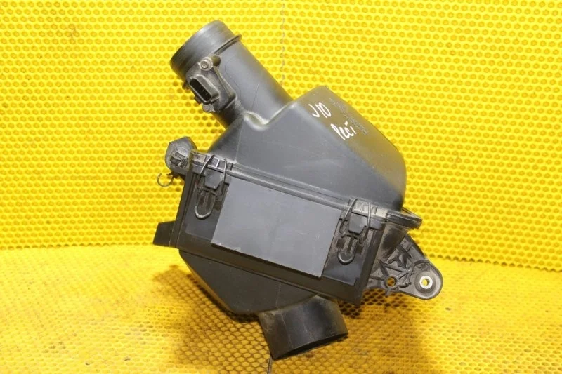 Корпус воздушного фильтра Nissan Qashqai 2008 16500JD200 J10E MR20