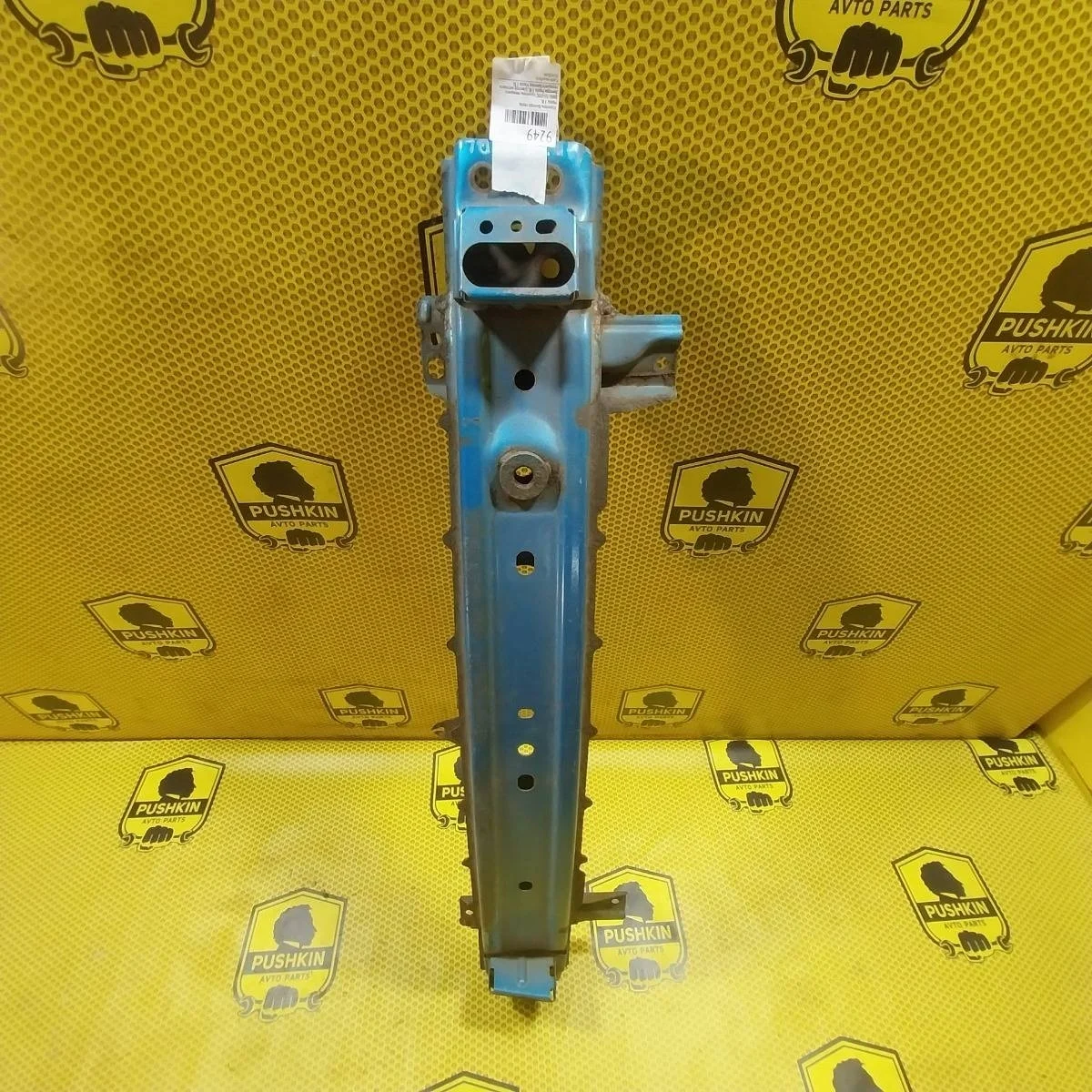 Усилитель бампера Mazda 3 BBR650070C BL, передний