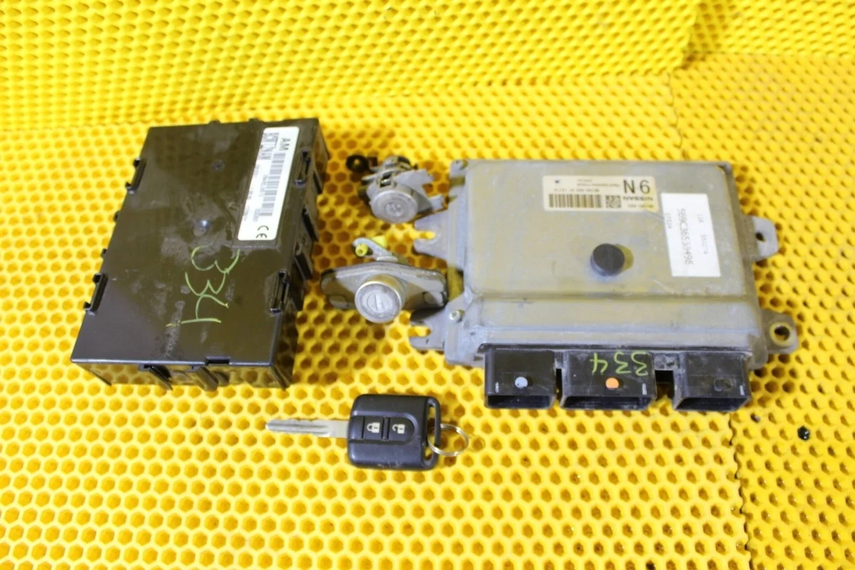 Комплект зажигания Nissan Tiida 23710EM60A C11