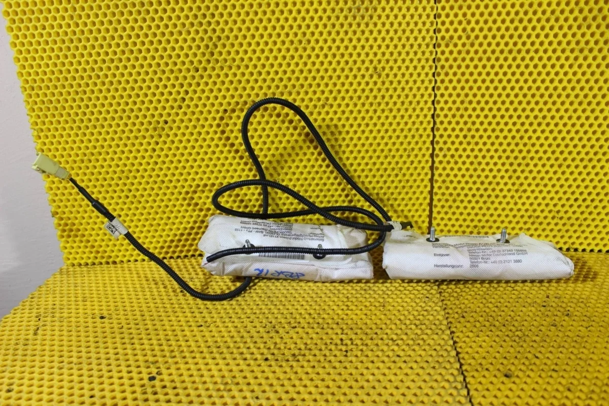 Подушка безопасности в сиденье Nissan Note 985H19U00A E11