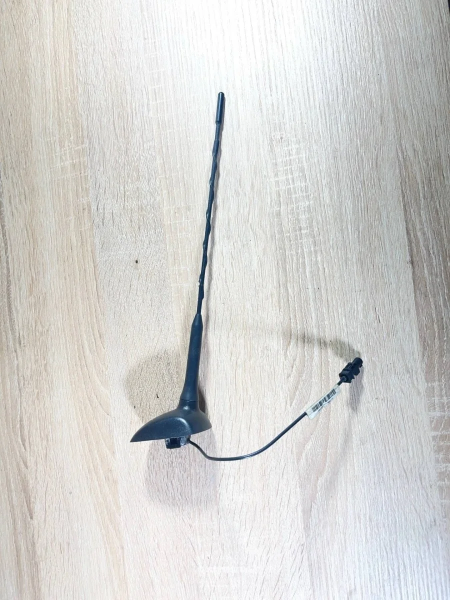 Антенна радио Opel Astra 2013 13322156 J