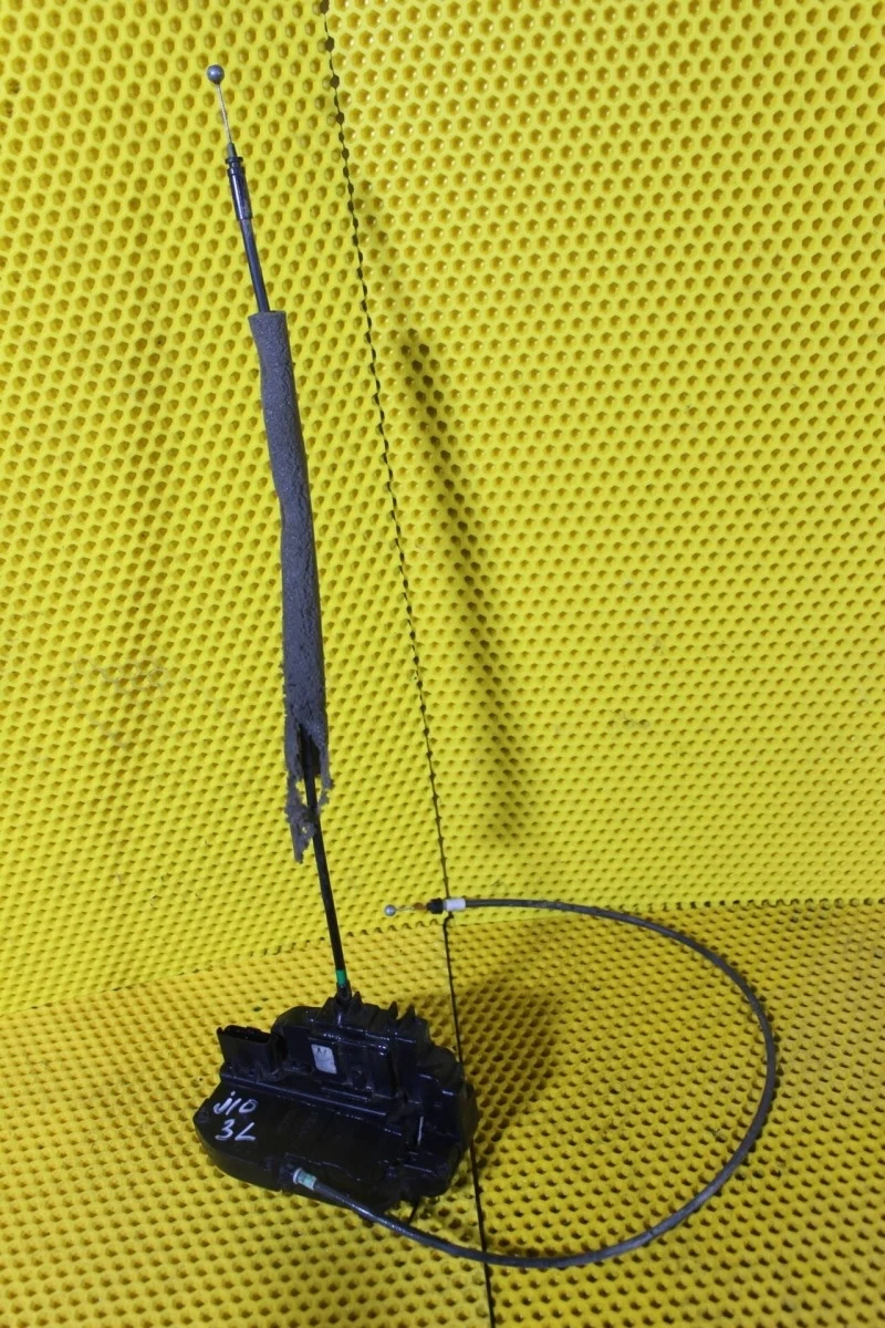 Замок двери Nissan Qashqai 2006-2010 82501JD90C, задний левый