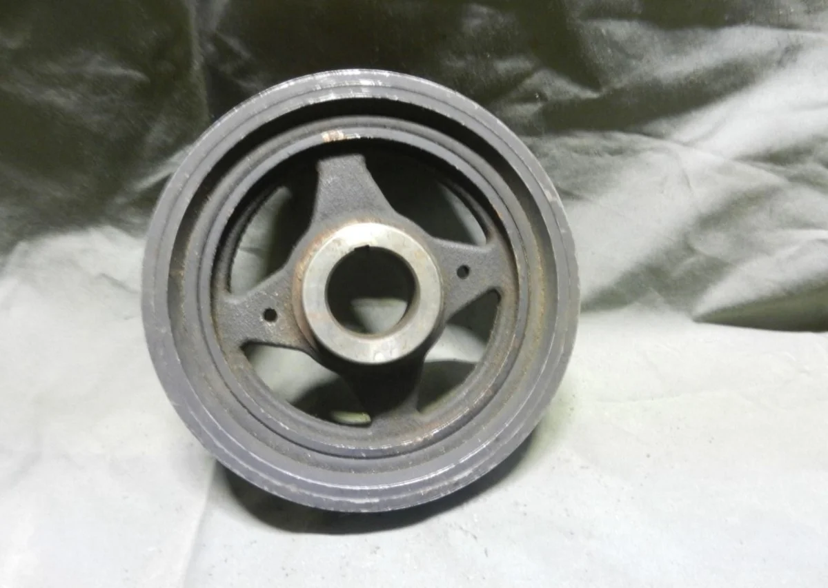 Шкив коленвала Nissan Xtrail 2006-2013 12303EN20C MR20