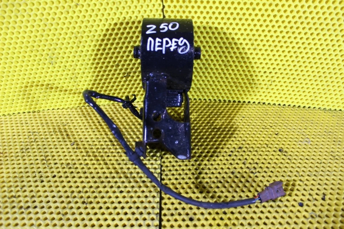 Опора ДВС Nissan Murano 2005 11270CN20B, передняя