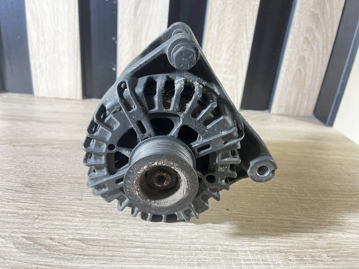 Генератор Bmw X6 2010 12317808074 E71 N57S