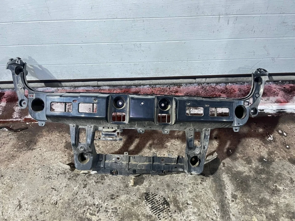 Крепление бампера BMW X6 2010 51127176244 E71 N57S, заднее