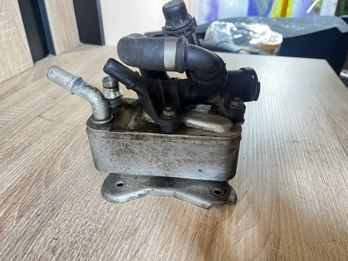 Теплообменник ДВС BMW X6 2010 17217800408 E71 N57S