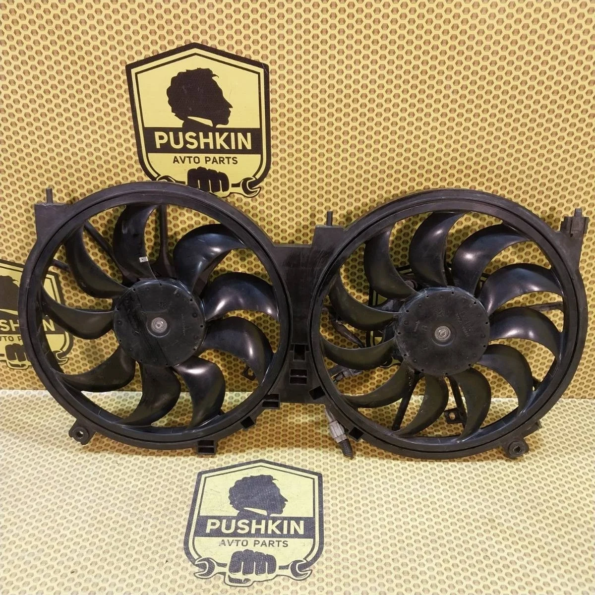 Вентилятор охлаждения Nissan Teana 2015 214811AA0A L33 QR25DE