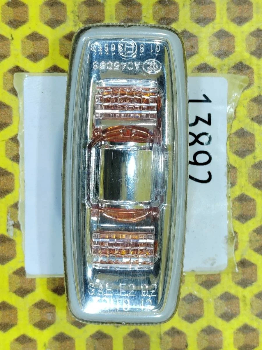 Повторитель поворотника Nissan Almera 2015 26160EW00A K4M