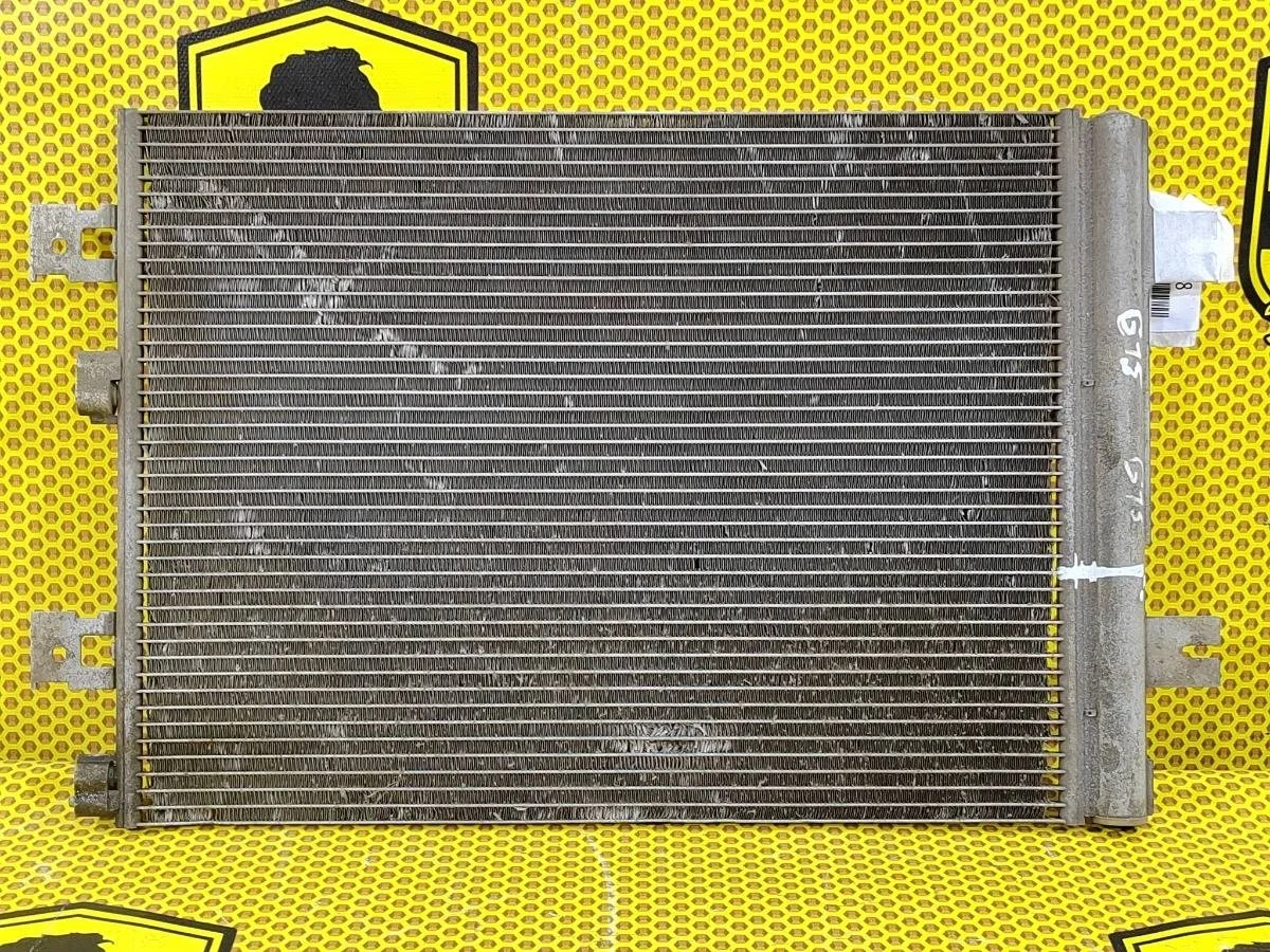 Радиатор кондиционера Nissan Almera 2015 2765000Q1C K4M